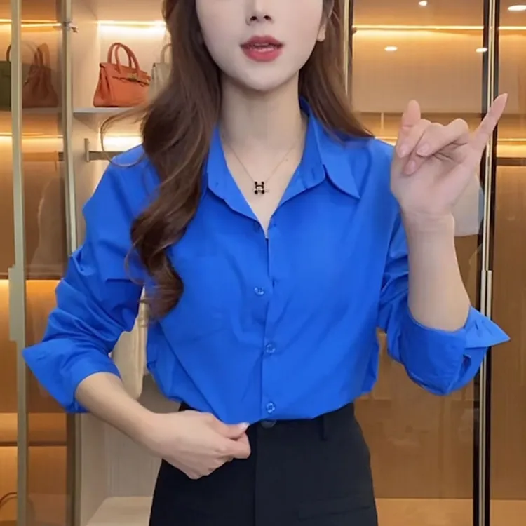 克莱因蓝别致衬衫女2025秋季新款洋气减龄职业高级感法式显瘦上衣