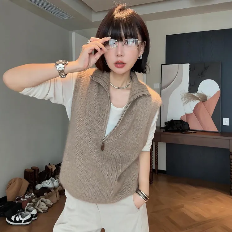 【白兔主义】复古半拉链时尚百搭极简风慵懒叠穿设计感秋冬马甲上衣