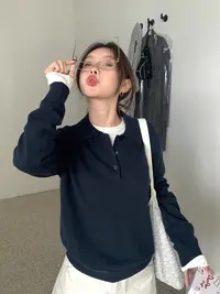 早秋外穿修身长袖打底针织衫上衣设计感独特别致纯色polo领毛衣女