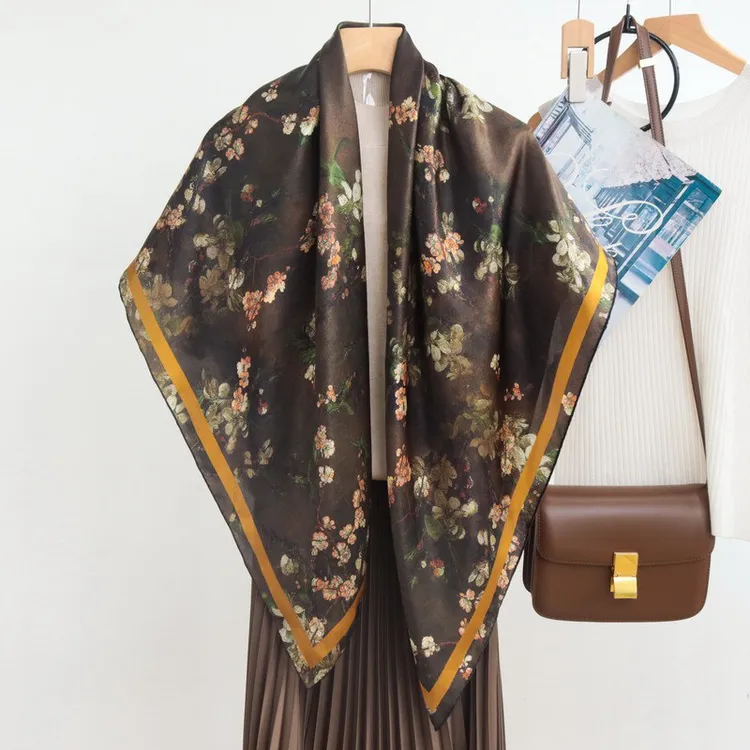 100%桑蚕丝数码喷绘大方巾