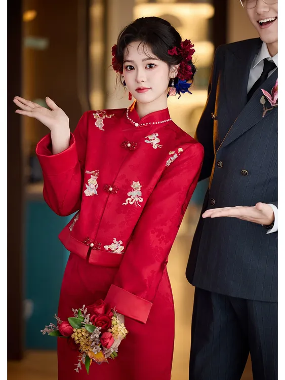 红色旗袍套装敬酒服新娘冬装订婚结婚礼服新中式婚礼回门冬季外套