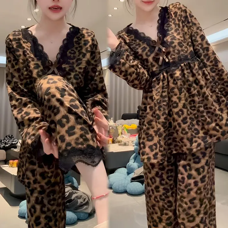 爆款睡衣女高品质秋冬新款德绒保暖加厚豹纹家居服套装弹力九分