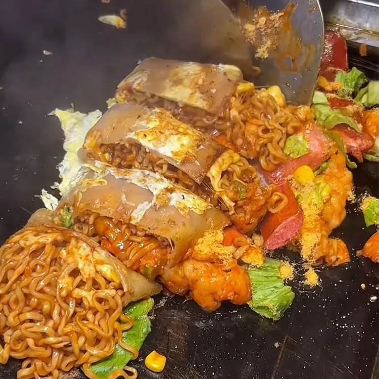 【不含胶】烤冷面东北家庭装送酱料包风味早餐饼半成品小吃真空包装