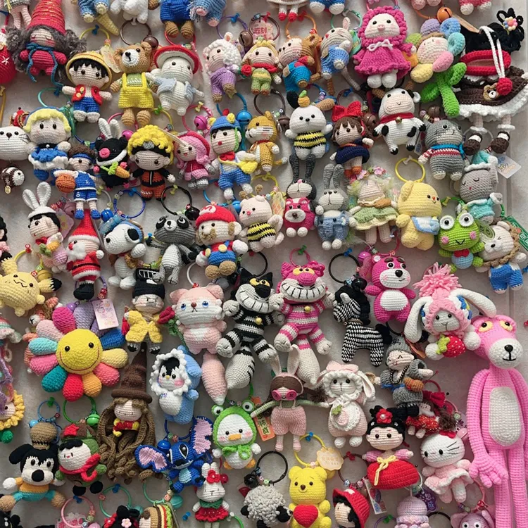 毛线手工钩织玩偶