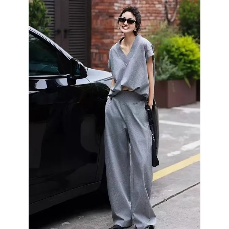 韩系新款时尚套装女夏季气质宽松休闲V领短袖t恤亚麻马甲夏天套装