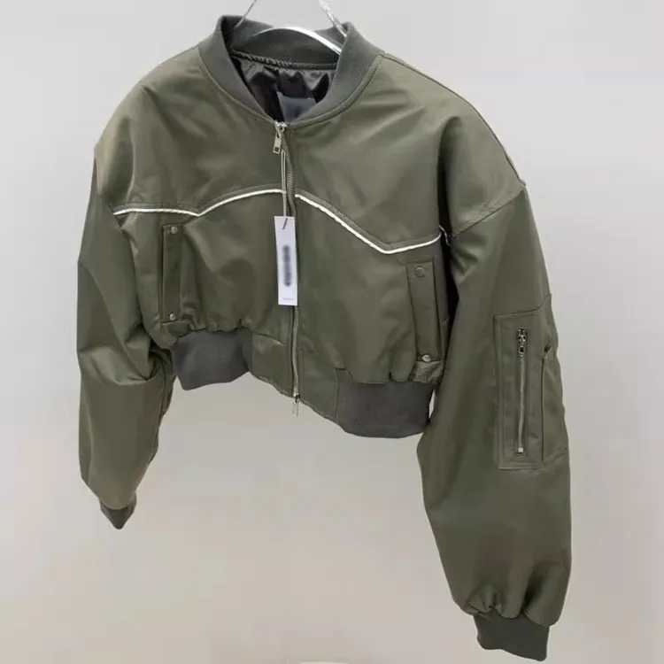 韩国东大门今年流行的2025短外套女士春秋款独特超好看夹克棒球服