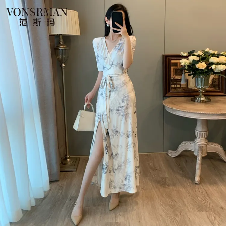 法式复古气质V领一片式裹身裙印花长裙高级感显瘦白色连衣裙女夏a