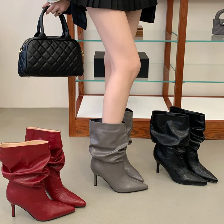 法式洋气复古红色美拉德尖头细跟显瘦短靴时尚百搭瘦瘦靴新款时装