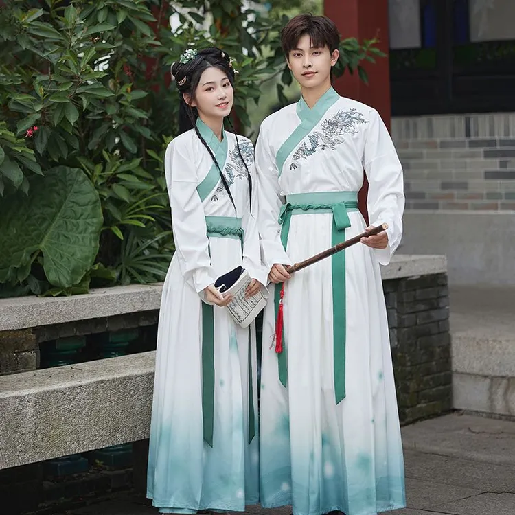 改良男款汉服男情侣古装中国风女侠客风演出服古风男装毕业班服女