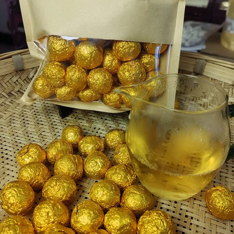 千家寨秘境茶王森林古树茶