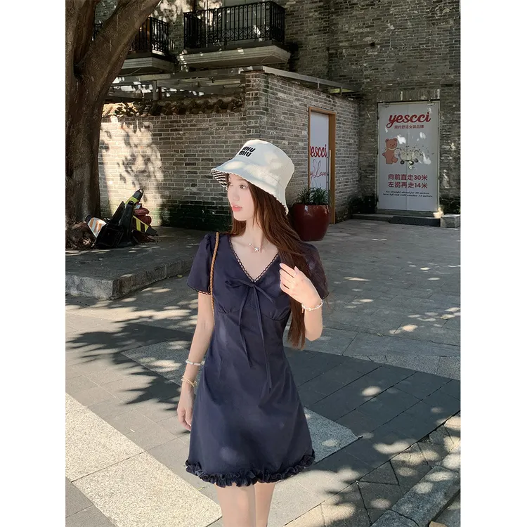 【伦敦夏令时】韩系高智感法式简约V领气质显瘦收腰连衣裙21698#