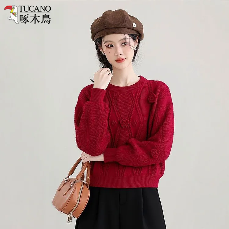 TUCANO/啄木鳥小个子红色毛衣打底衫女短款宽松秋冬新年款针织衫