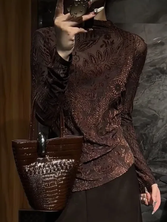 秋冬新款洋气复古植绒印花上衣时尚修身百搭显瘦内搭打底衫T恤衫