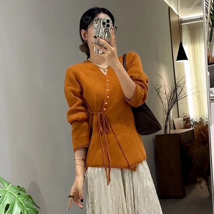 大码女装加厚系带v领针织开衫毛衣秋季新款胖mm显瘦内搭打底上衣