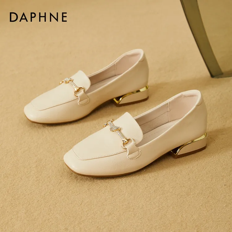 达芙妮粗跟乐福鞋女款2025新款秋季真皮法式小皮鞋配裙子通勤单鞋