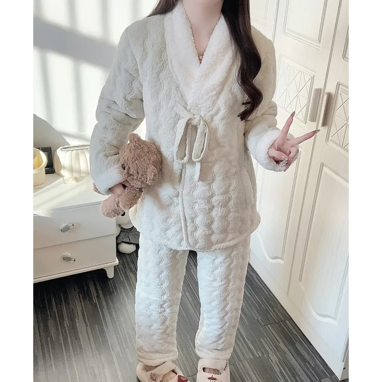 珊瑚绒睡衣女秋冬季三层夹棉袄加厚2025年新款少女家居服套装