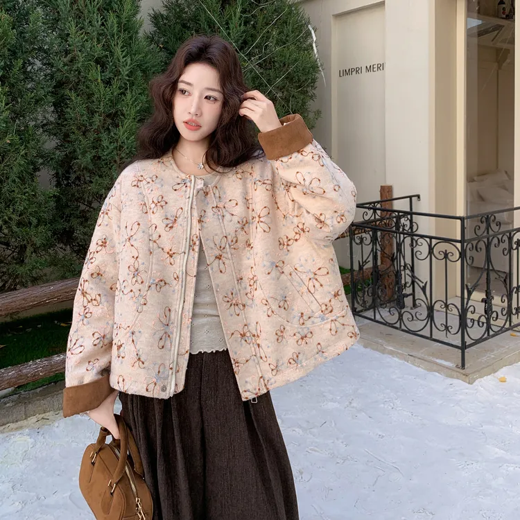 设计感撞色提花羽绒服女2025年冬季新款复古轻奢90白鸭绒保暖外套