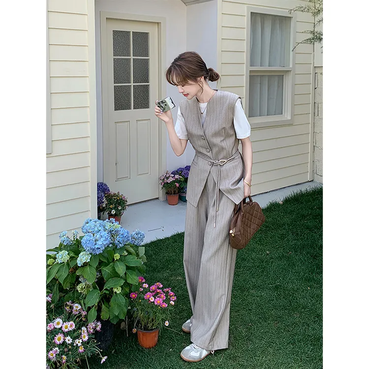 条纹马甲T恤阔腿裤套装女2025夏季新款韩系松弛感极简风两件套