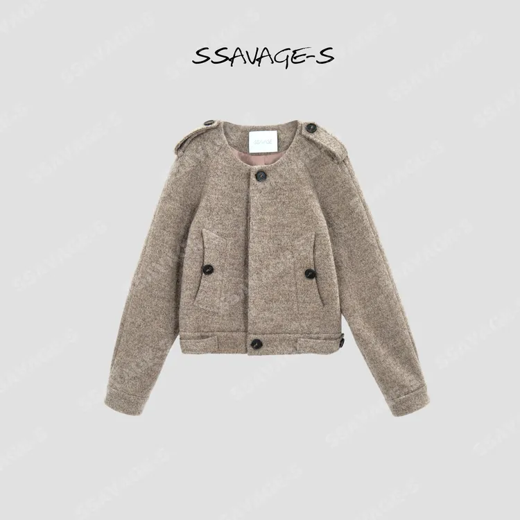 SSAVAGE“奥纳多”进口100羊毛呢立裁插肩袖挺括短款外套SS90873