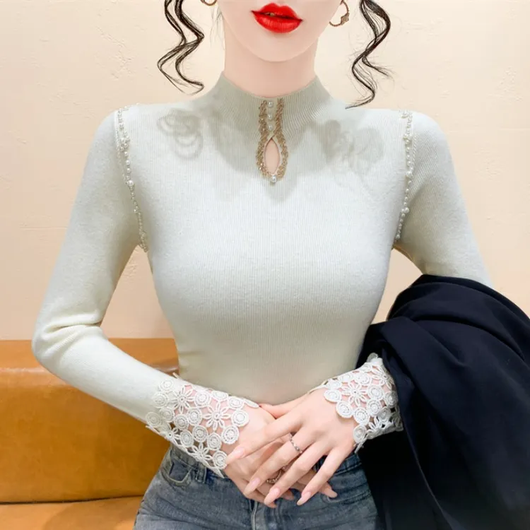 钉珠镂空半高领针织衫女秋冬2025新款气质设计感修身冬季长袖毛衣
