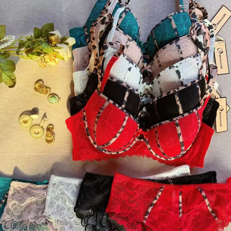 穿出圆球胸！大码聚拢文胸薄棉定型大胸内衣套装6001