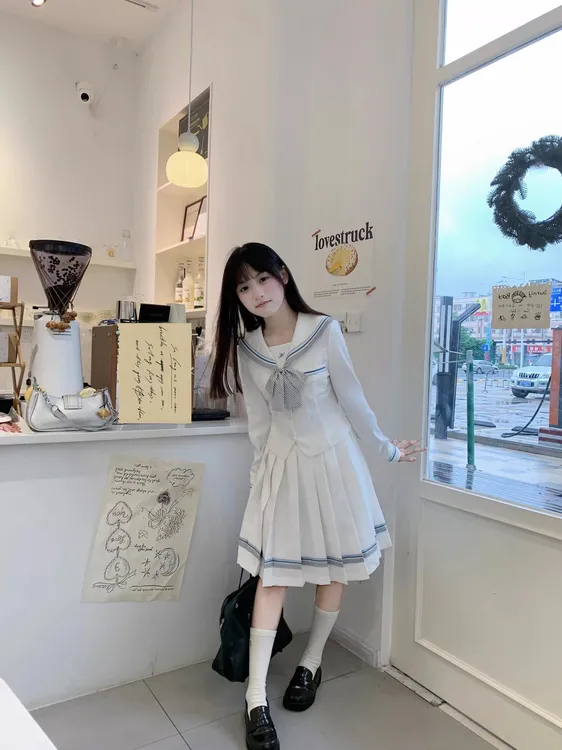 lulu秋冬白色收腰水手服女长袖上衣学院风JK制服套装原创正版