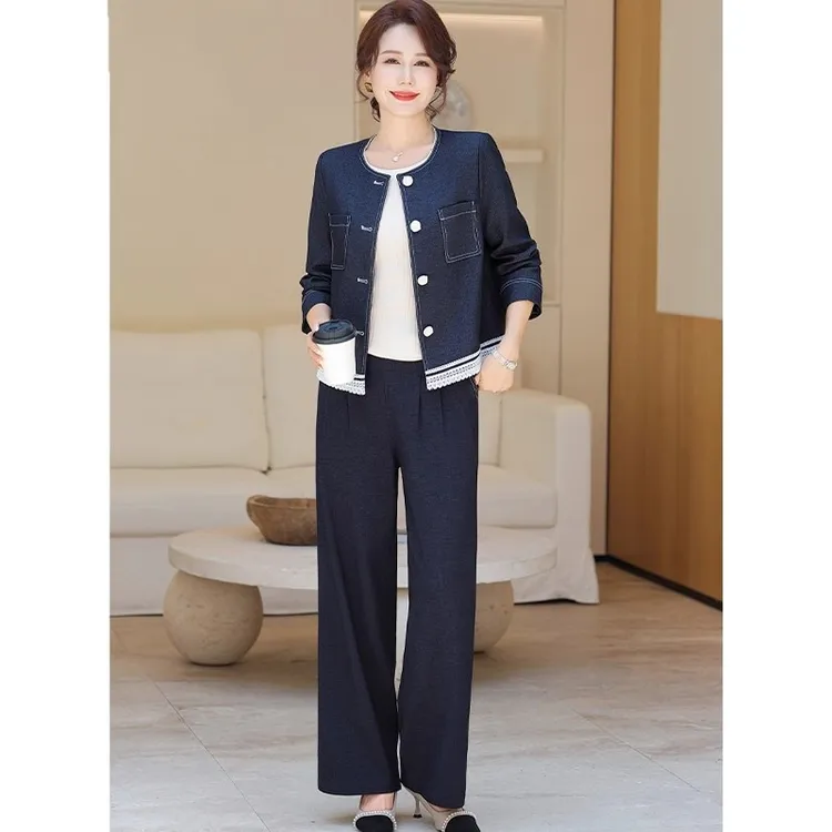 高级感洋气妈妈秋季牛仔套装2025新款中老年外套女春秋休闲两件套