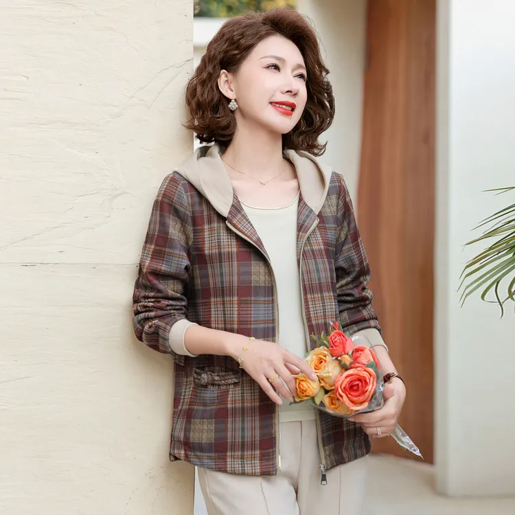 中老年女装春秋上衣时尚夹克衫2025新款中年妈妈秋季洋气连帽