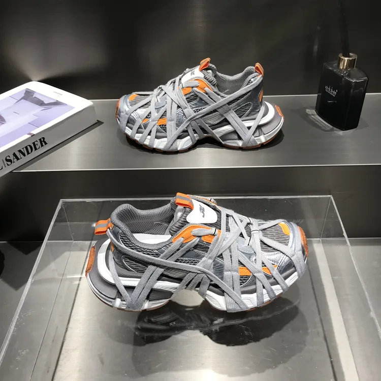 潮牌巴黎蜘蛛精老爹鞋女款2026春季新款圆头一脚蹬时尚休闲运动鞋