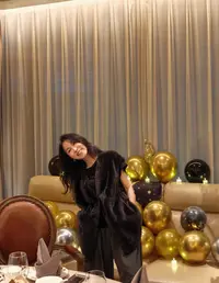 SONG TING｜稀缺奢贵轻盈极简羊皮毛一体拉贡可收腰中长款马甲