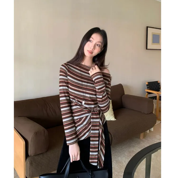 【烟烟专属】复古风早秋松弛感撞色一字肩条纹不规则绑带女上衣