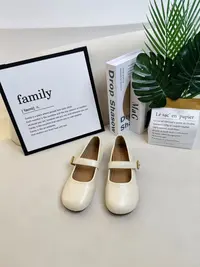 wf721新款浅口玛丽珍鞋女浅口单鞋豆豆鞋低跟配裙子法式奶奶鞋