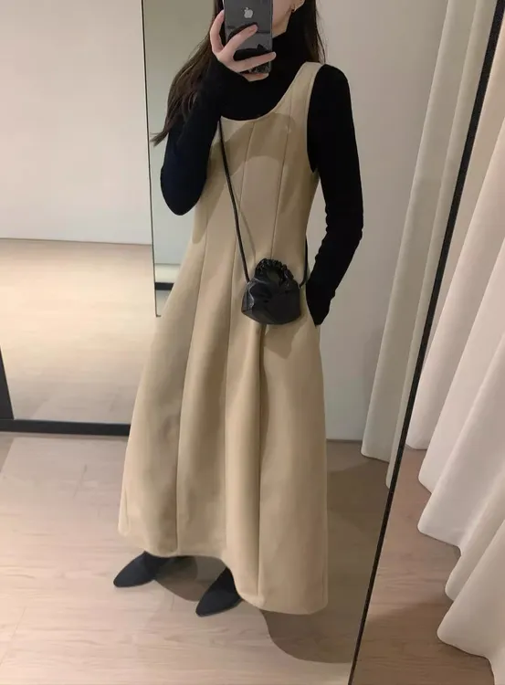 早秋氛围感穿搭套装高领长袖针织衫女装秋季新款背心连衣裙两件套