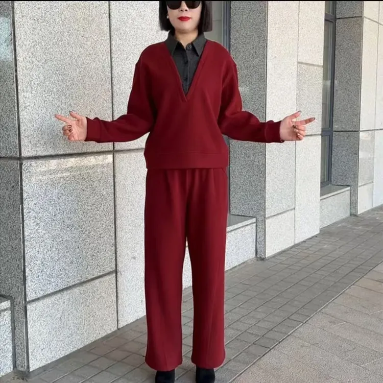 【2C320】2026年冬季新款加绒POLO领时尚洋气显瘦遮肉直筒裤套装