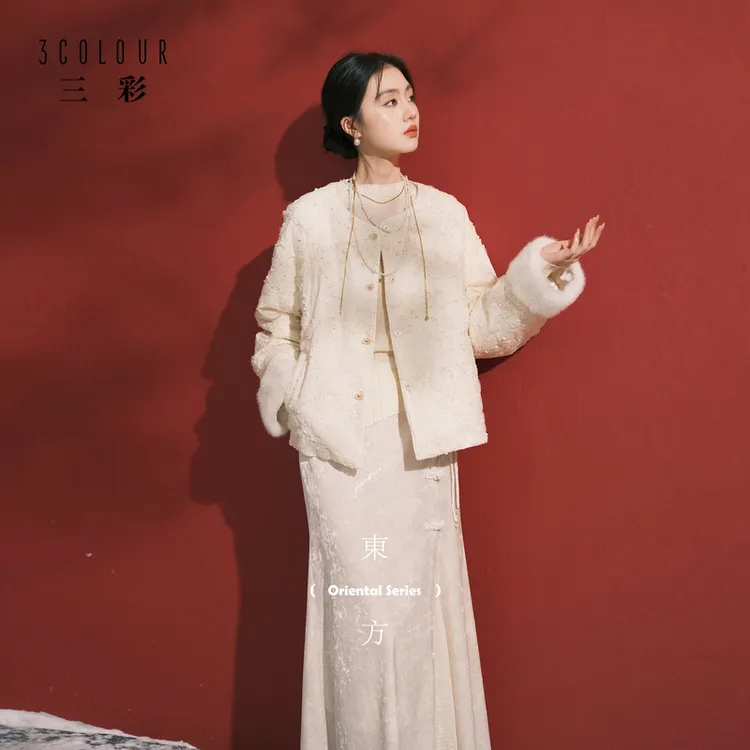 【90白鹅绒】花影流光三彩2025冬季新款新中式羽绒服绣花外套女C