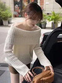 小个子气质一字肩镂空长袖上衣女装2025秋冬新款百搭软糯针织小衫