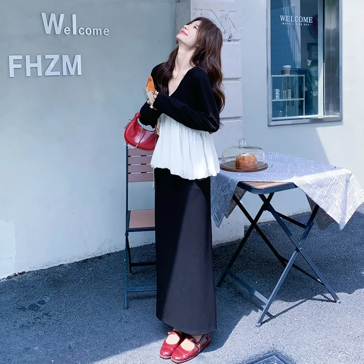 黑色法式轻熟风套装裙女2025秋季新款设计感拼接上衣半身裙两件套
