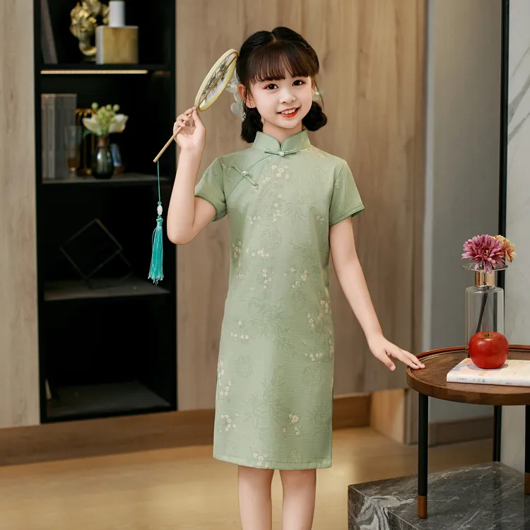 儿童旗袍女童民国风新中式2025新款改良绿色夏季小女孩日常连衣裙