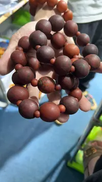 18随形微瑕大手串