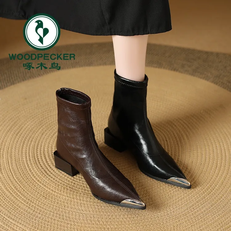 啄木鸟粗跟金属头瘦瘦短靴女秋冬法式尖头单靴裸靴短筒弹力马丁靴