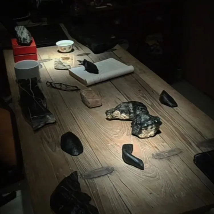 灵壁石茶空间案头石