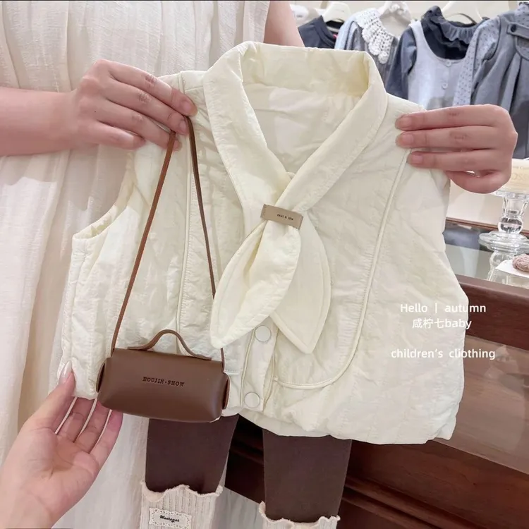 韩国童装女童棉服马甲宽松灯笼设计感女宝宝外套
