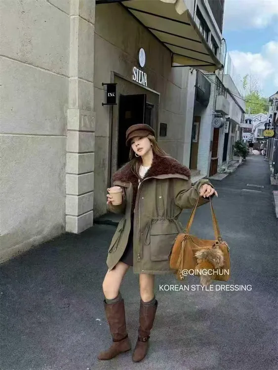 秋冬季新款韩版宽松慵懒风拼接翻领内里毛毛保暖派克服外套