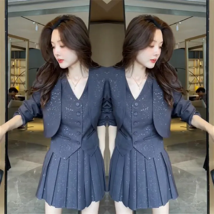 新款韩版时尚休闲西装外套高腰减龄马甲百褶裙三件套女装