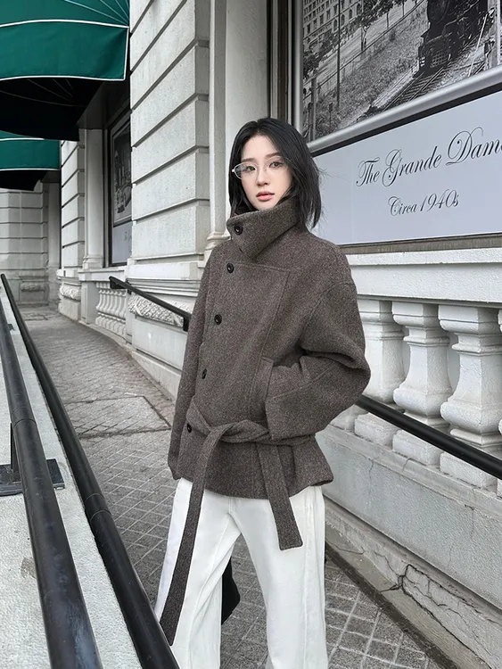 伦敦街头 古早感立领简约通勤气质毛呢短款外套高级感早冬新款女