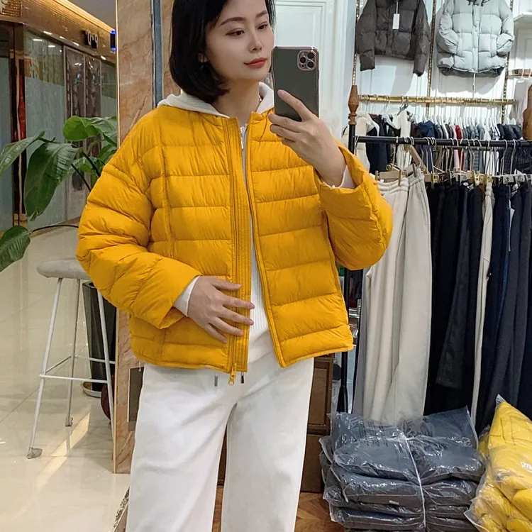 25101轻职风韩版肯豆风短款合格品冬季女圆领羽绒服（衣长56左右）