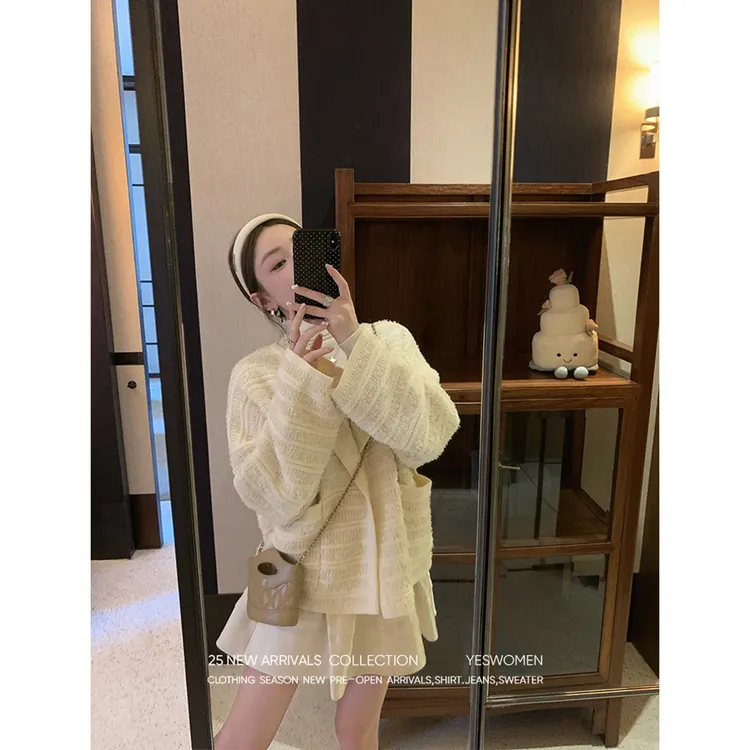 YESWOMEN杜赛画廊·蝴蝶纱暗条毛织外套 官搭衬衫裤裙XY70411A4074