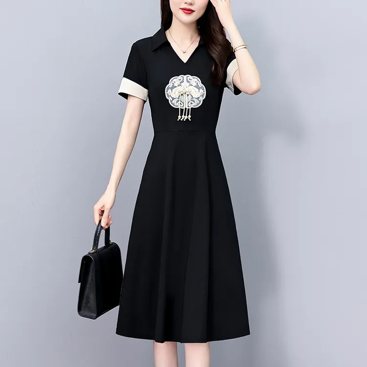 新中式国风洋气大码女装胖mm阔太太短袖中长款连衣裙夏季新款显瘦