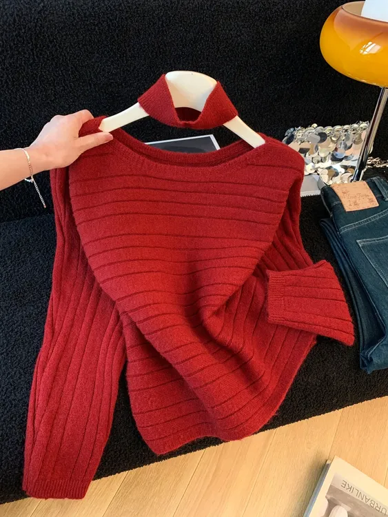 红色挂脖一字领针织衫毛衣女2025冬季新款设计感圣诞新年内搭上衣
