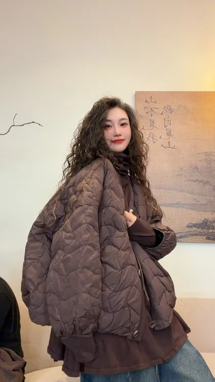 museguhui/木色古汇5075#纯色气质百搭V领复古秋冬时尚羽绒服